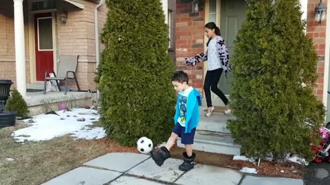 Heidi Zidane and Hadil magic trick with shoe and soccer ball story