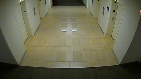 8404OHOB03O3A2MainElevatorLobby_2021-01-05_19h00min01s347ms.mp4
