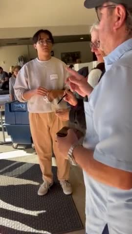 Arizona Voting Station Turns Away Voters, Tells Them to Go Somewhere Else