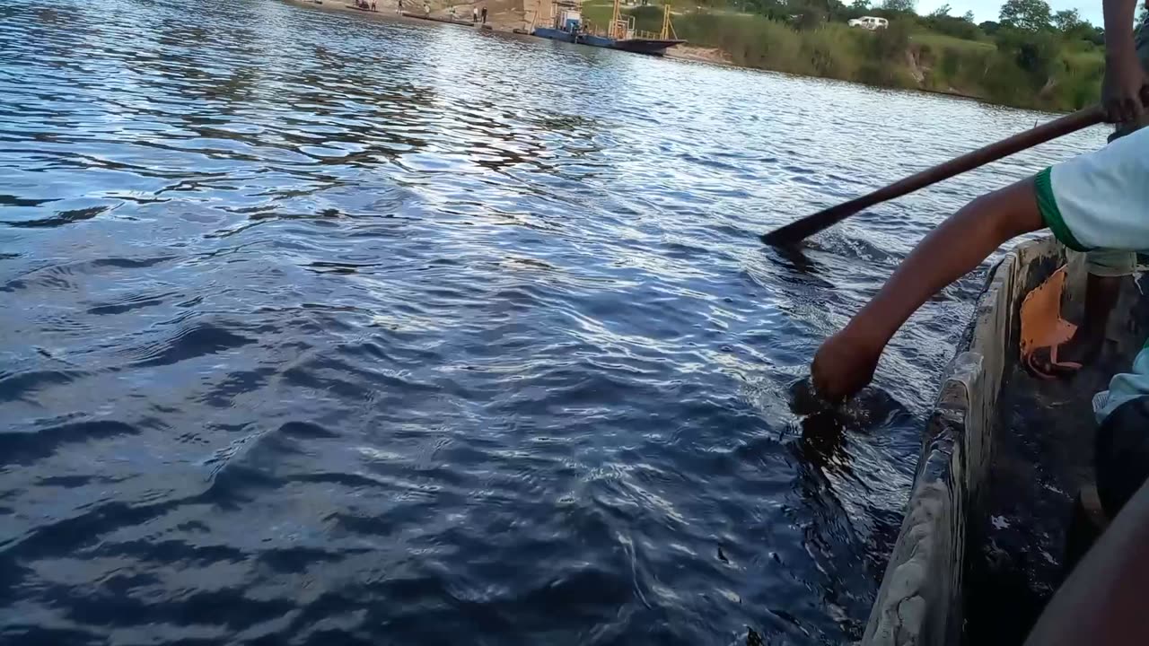 MIGHTY ZAMBEZI RIVER🇿🇲.. 🇿🇲THE REAL AFRICA