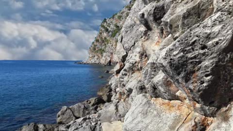 Rocks by the sae