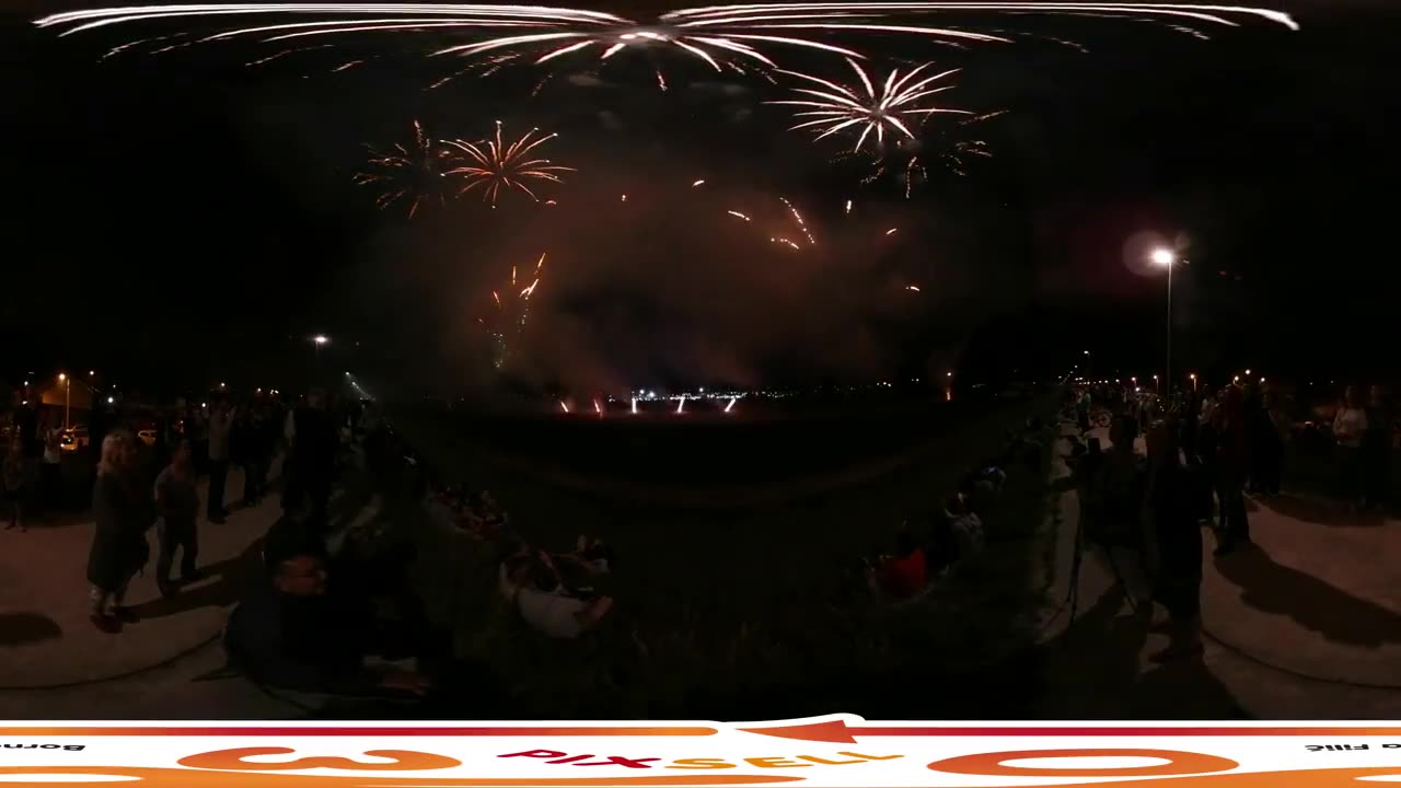 360 VIDEO: Amazing final night of 17th International Fireworks Festival