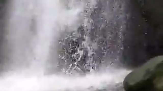 Nature - Beautiful waterfall