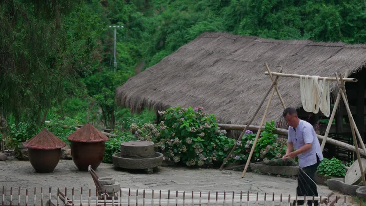 sericulture and silk weaving culture originated in the late neolithic period