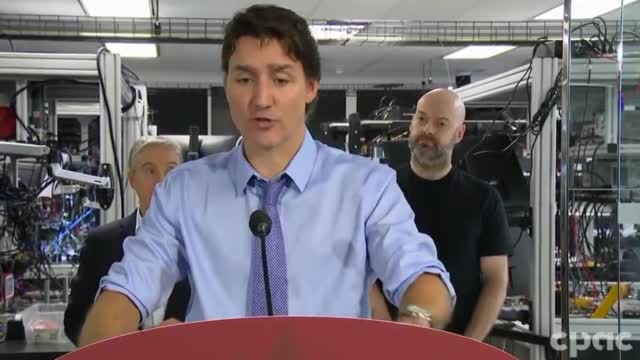 Trudeau says contracting for ArriveCAN was 'highly illogical and inefficient'