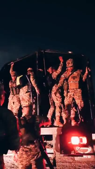 El Salvador's government has mobilized over 5,000 soldiers and 500 PNC officers to encircle