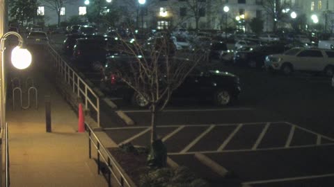 1671HQOB01NorthwestWalkway_2021-01-05_02h23min10s707ms.mp4