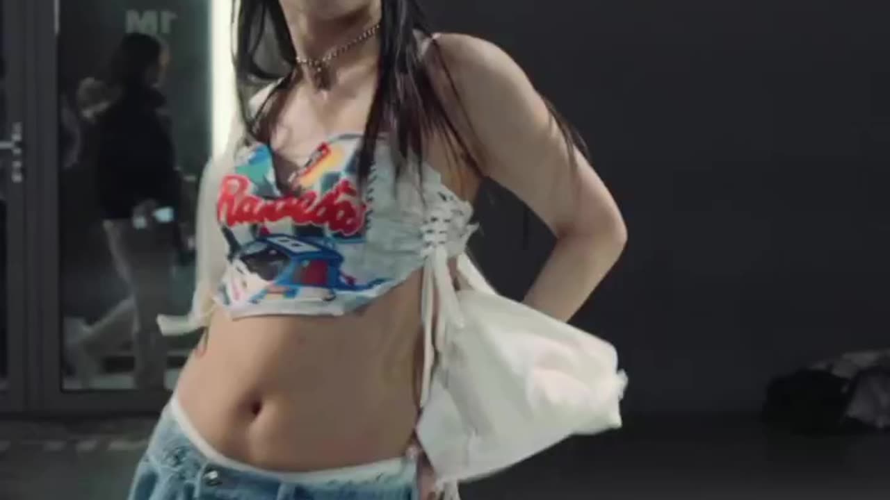 Aorora Most Sexy Dance Moves | Beautiful Moves