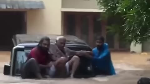 kerala flood rescue👌