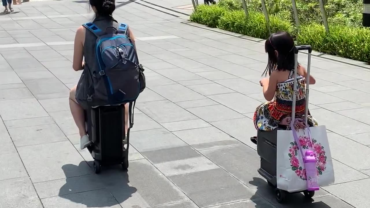 Traveling With a Smart Suitcase