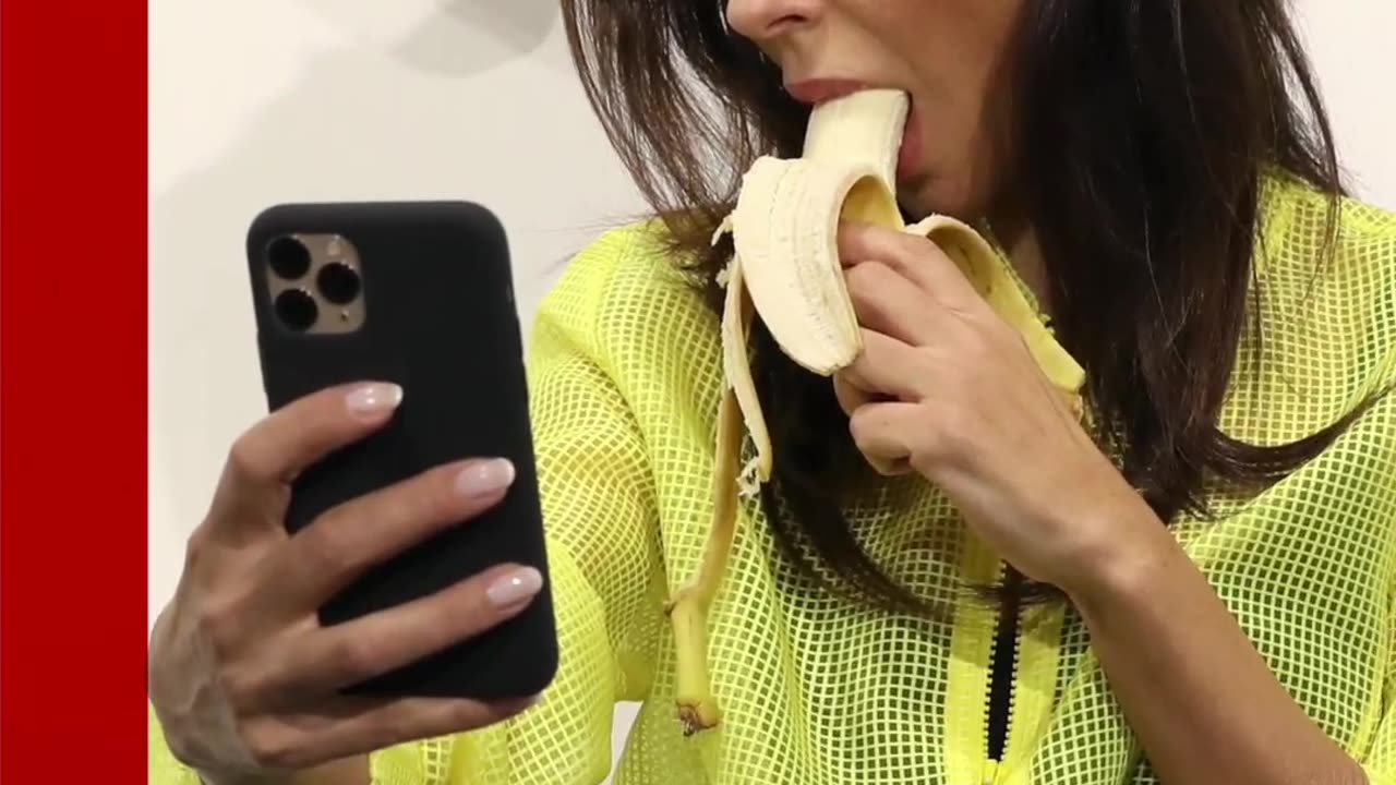 'Hungry' student eats art work at Seoul museum. #Shorts #SouthKorea #BBCNews