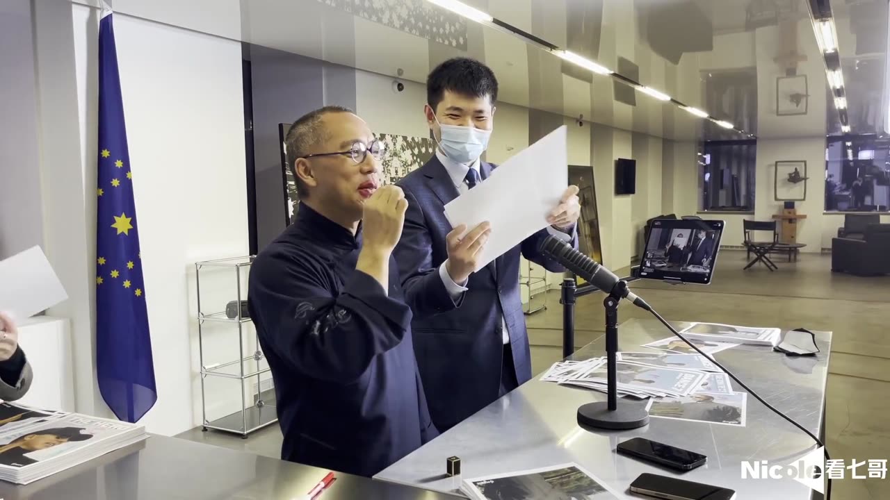 20220816 文贵先生视频¹: #七哥爱战友:轻轻的一个吻,已经打动我的心,深深的一段情,叫我回忆到如今!