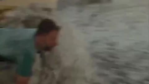 A Massive Rouge Wave Hit A U.S. Military Base In The Pacific