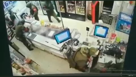 Russia Ukraine Soldiers Raid Store