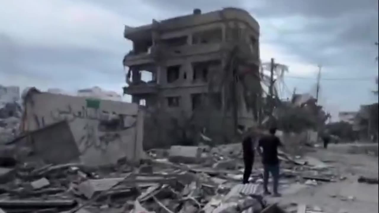 Gaza Unveiled: The Aftermath of Israeli Airstrikes