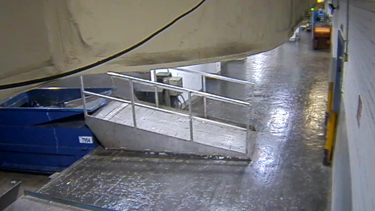 3803FHOBBALoadingDock_2021-01-06_11h00min01s237ms.mp4