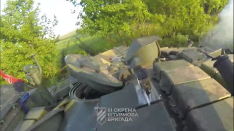 Tank guns accurately fired at the positions of the invaders near Bakhmut