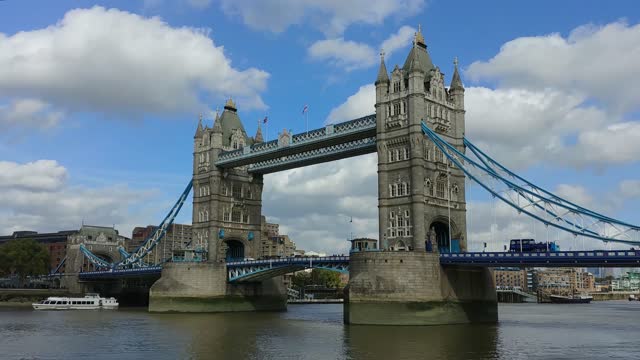 Tower Bridge of the United Kingdom