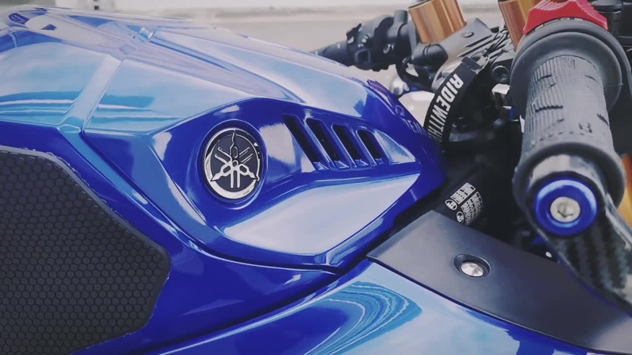 ADMIRING JAPANESE BEAUTY 🇯🇵 YAMAHA YZF-R25 2021 SHORT CINEMATIC