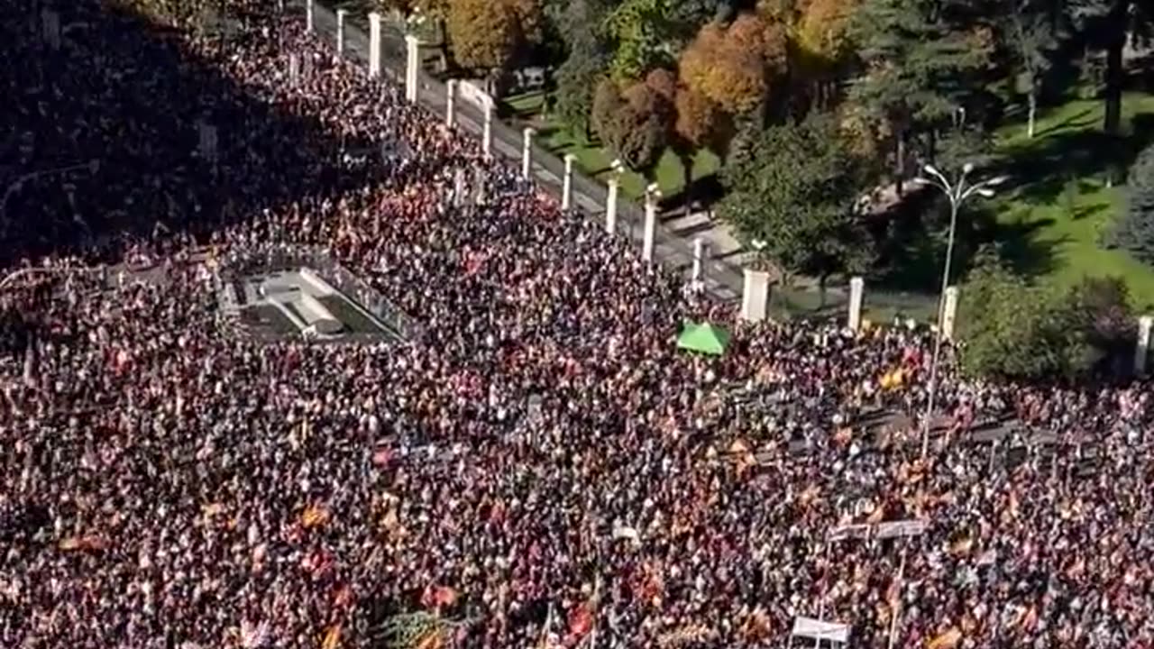 massive revolution going down in Spain against the socialist regime and the media are silent