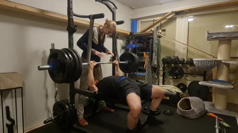 Benchpress with bands 202,5kg