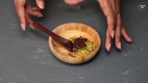 2-INGREDIENT FACE MASKS