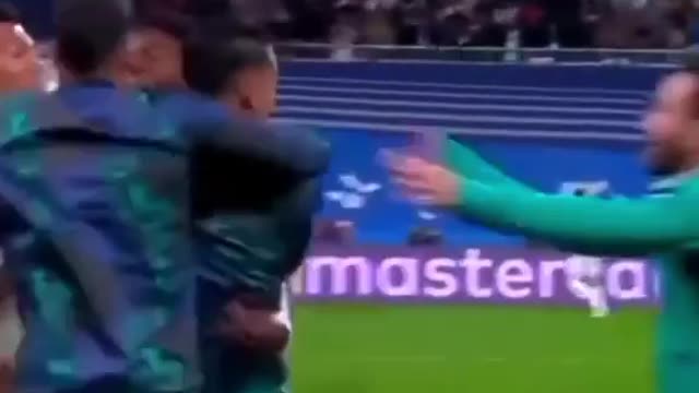 2 GOLS DE RODRYGO CONTRA O MANCHESTER CITY