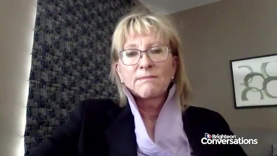 Dr. Lee Merritt interviewed by HHR Forced vaccines are a Holocaust-level crime against humanity