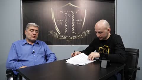 O bolnom i bezbolnom porođaju (Miroljub Petrović)