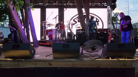 Super Bee Hang On For Your Life" Shooting Star Cover