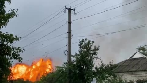 Voznesensk: Ukrop ammo depot striked by Kalibr