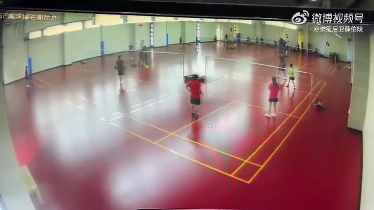 Badminton sports hall ceiling collapsed as earthquake hits Taiwan