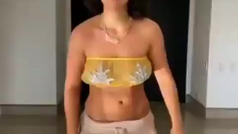 girl dancing