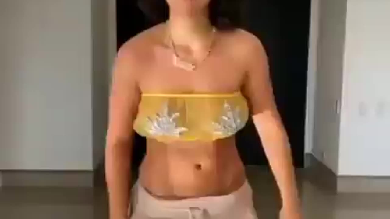 girl dancing