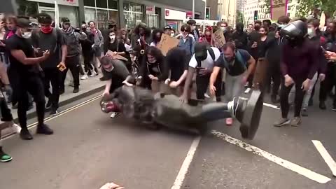 Statue of BLM protester removed after one day