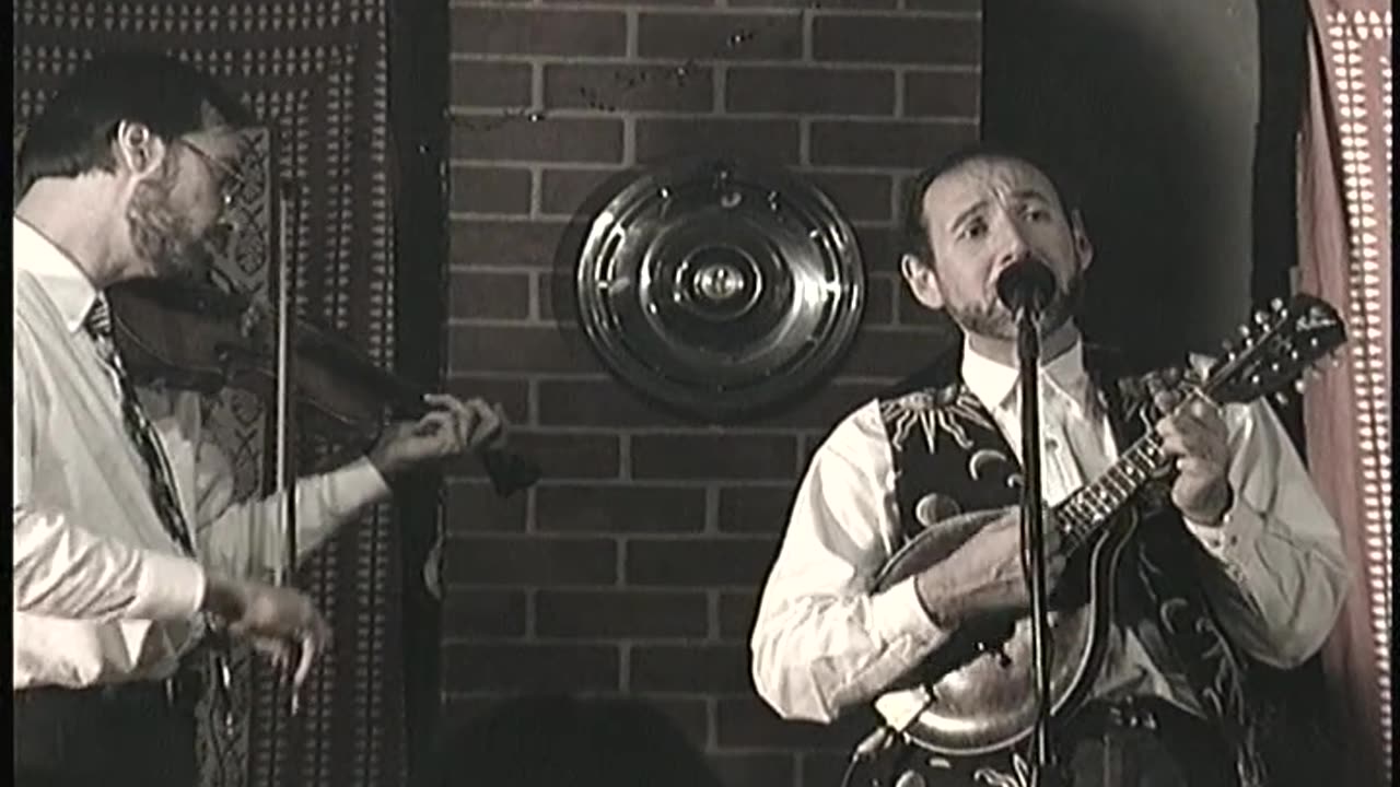 GERRY DONELLY AND RIVER RUN