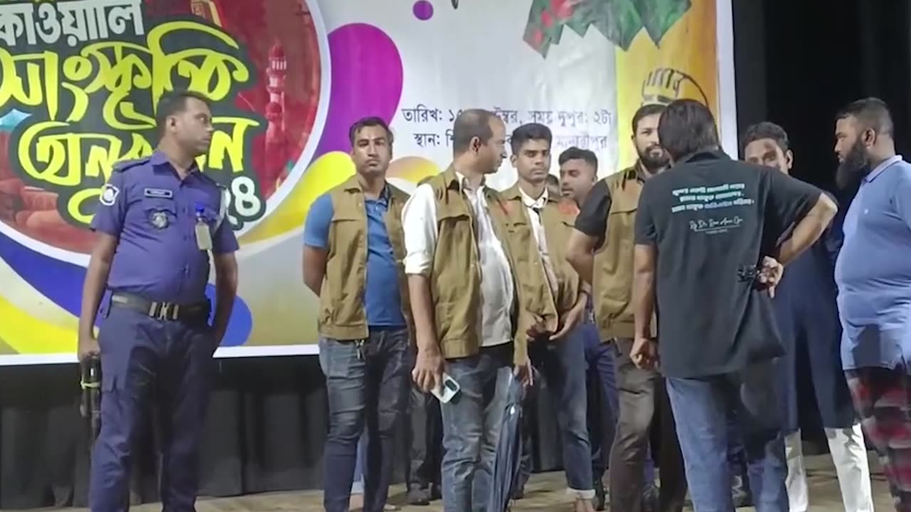 কাওয়ালি অনুষ্ঠানে ছাত্রলীগ কর্মীর বিরুদ্ধে হা'মলার অভিযোগ | Madaripur | The Metro TV