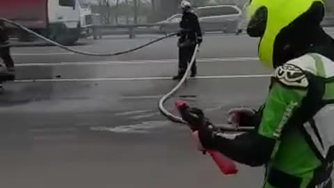 Горящий мотоцикл