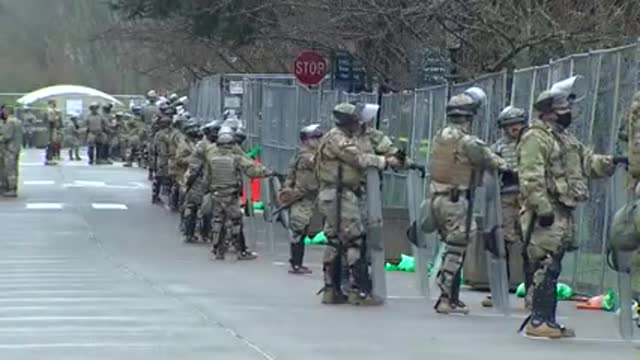 Raw video- National Guard, Washington State Patrol troopers at state Capitol in Olympia