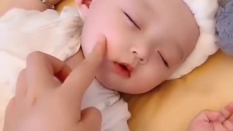 Cutie pie baby funny video by Ash