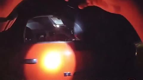 Officers Respond To Veteran In Crisis :(