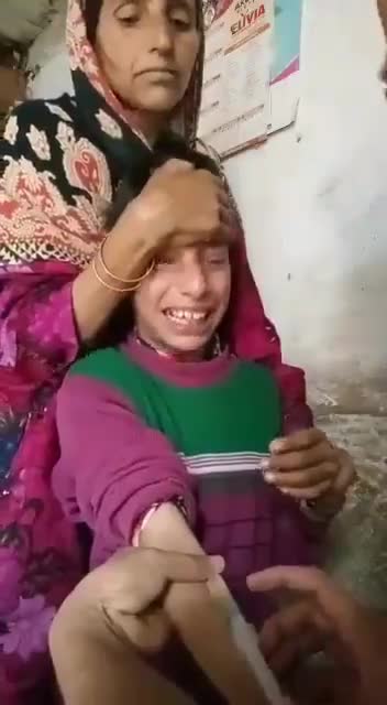 Epic Hilarious reaction of a boy getting Vaccinated