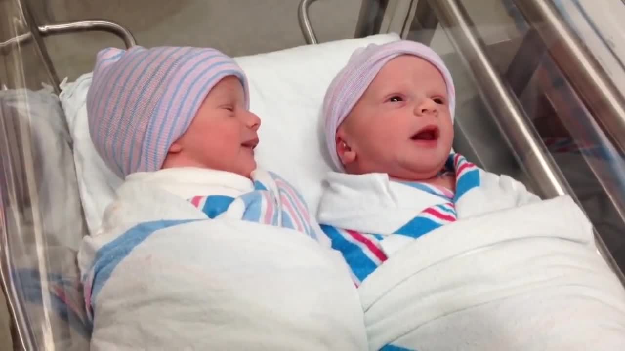 Newborn one hour old twins have first convesation