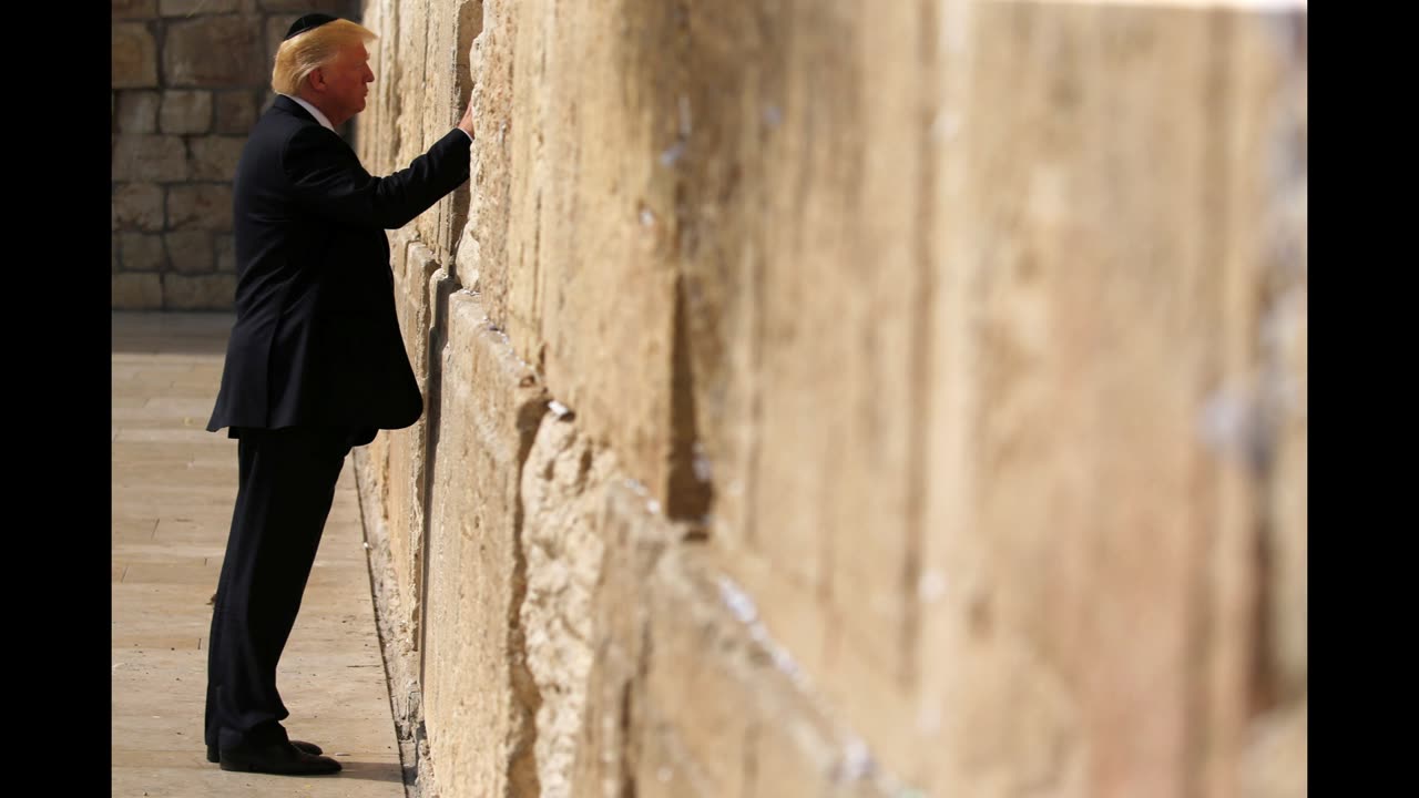 Donald Trump Is A Jew Lover