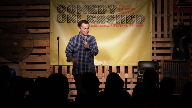 Nicholas De Santo | Right-wing comic at Comedy Unleashed