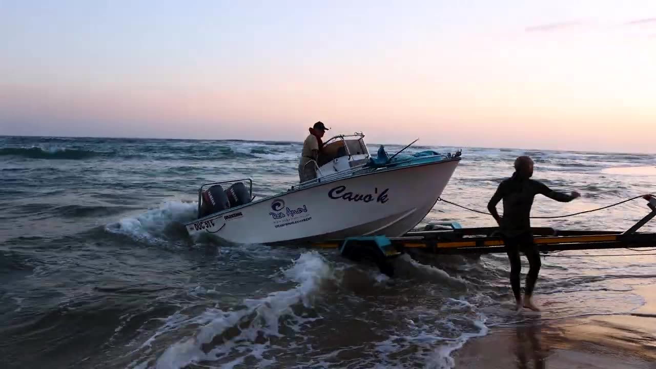 Simple Fishing in sea