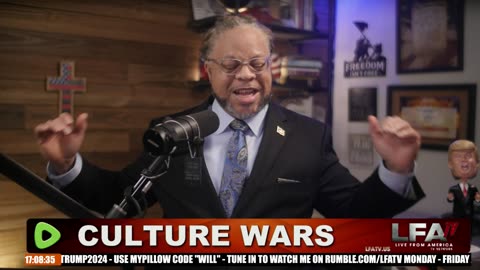 KAMALA GIVES MEDIA SILENT TREATMENT