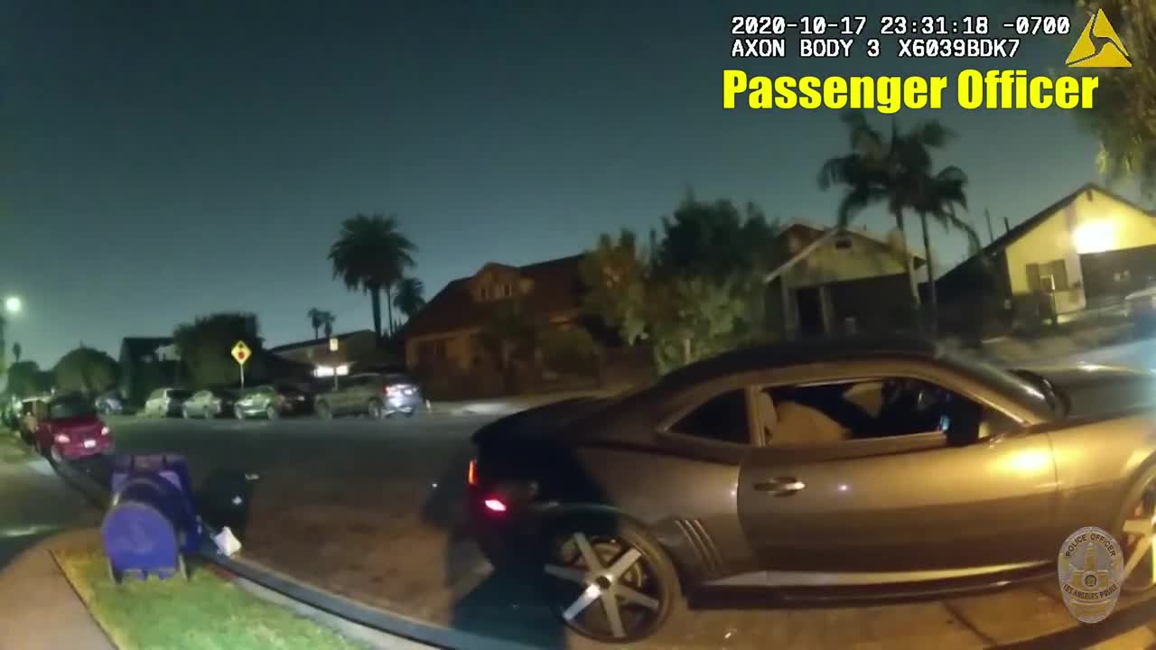 LAPD Release BODYCAM of Officer Involved Shooting at Brandon Maxwell