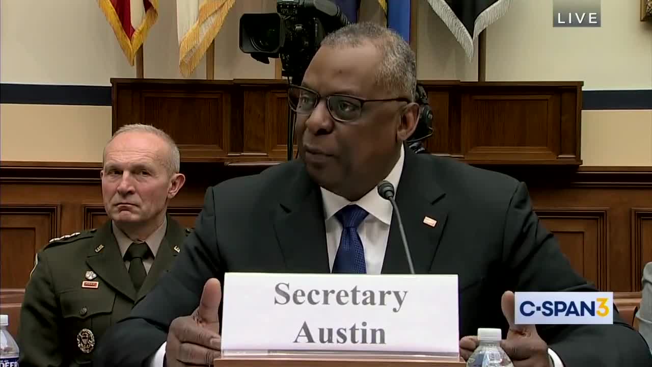 Florida Man Rattles Biden Regime's Secretary Of Defense In Fiery Exchange, Had Him Visibly Shook