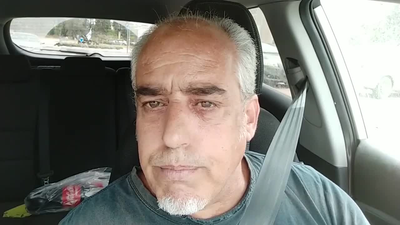 עולם שטוח 8 - יומני אילן רמון עכשיו בחנויות